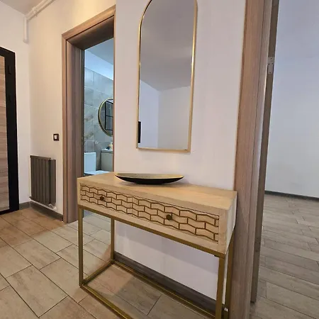 Bellevue Piscina & Apartman
