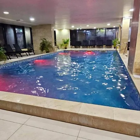 Bellevue Piscina & Apartament Năvodari