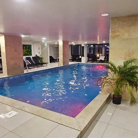 Bellevue Piscina & * Năvodari