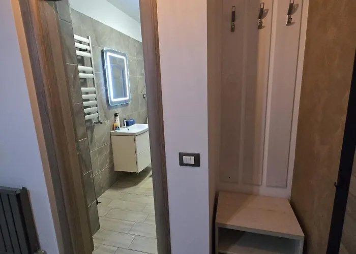 Bellevue Piscina & 公寓